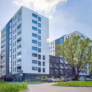 https://metro-bielany-apartments-with-parking-by-renters.warsawhotelspoland.com