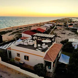 https://faro-beach-house.hotelaalgarve.com